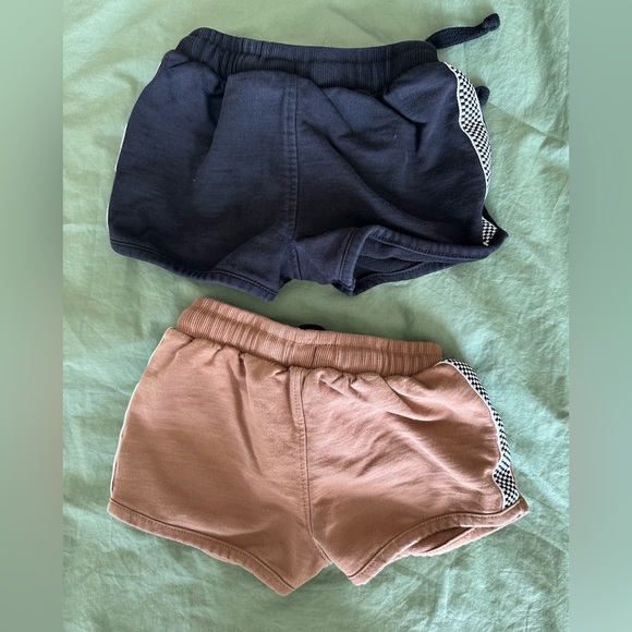 The Little Surfer Dude Shorts - Picture 2 of 3